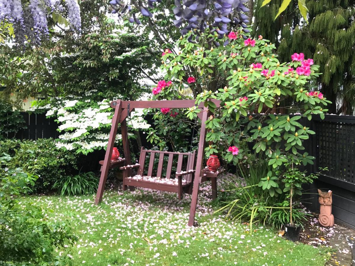 The Loft Bed And Breakfast Taupo Ngoại thất bức ảnh