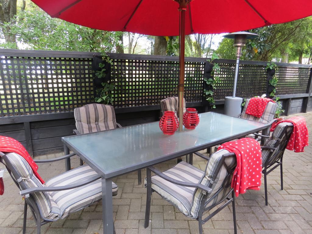 The Loft Bed And Breakfast Taupo Ngoại thất bức ảnh